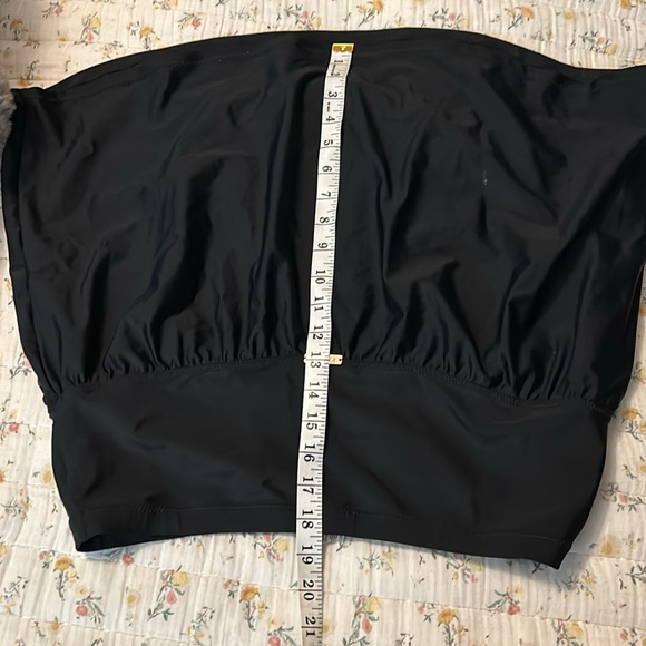 Women bathing suit bottom with skirt - Picture 6 of 9